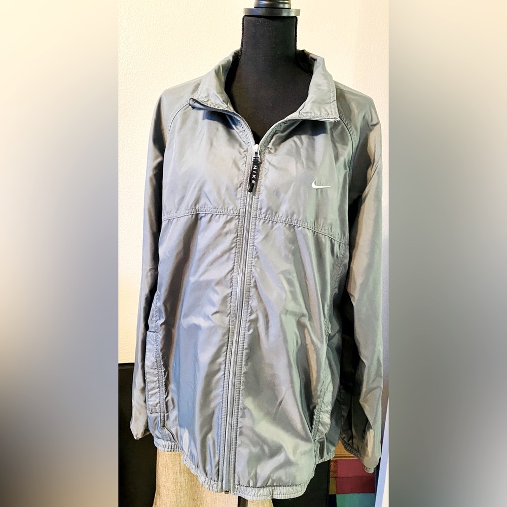 Nike - Windbreaker Green